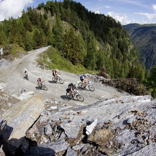 Mountainbiken in de bergen
